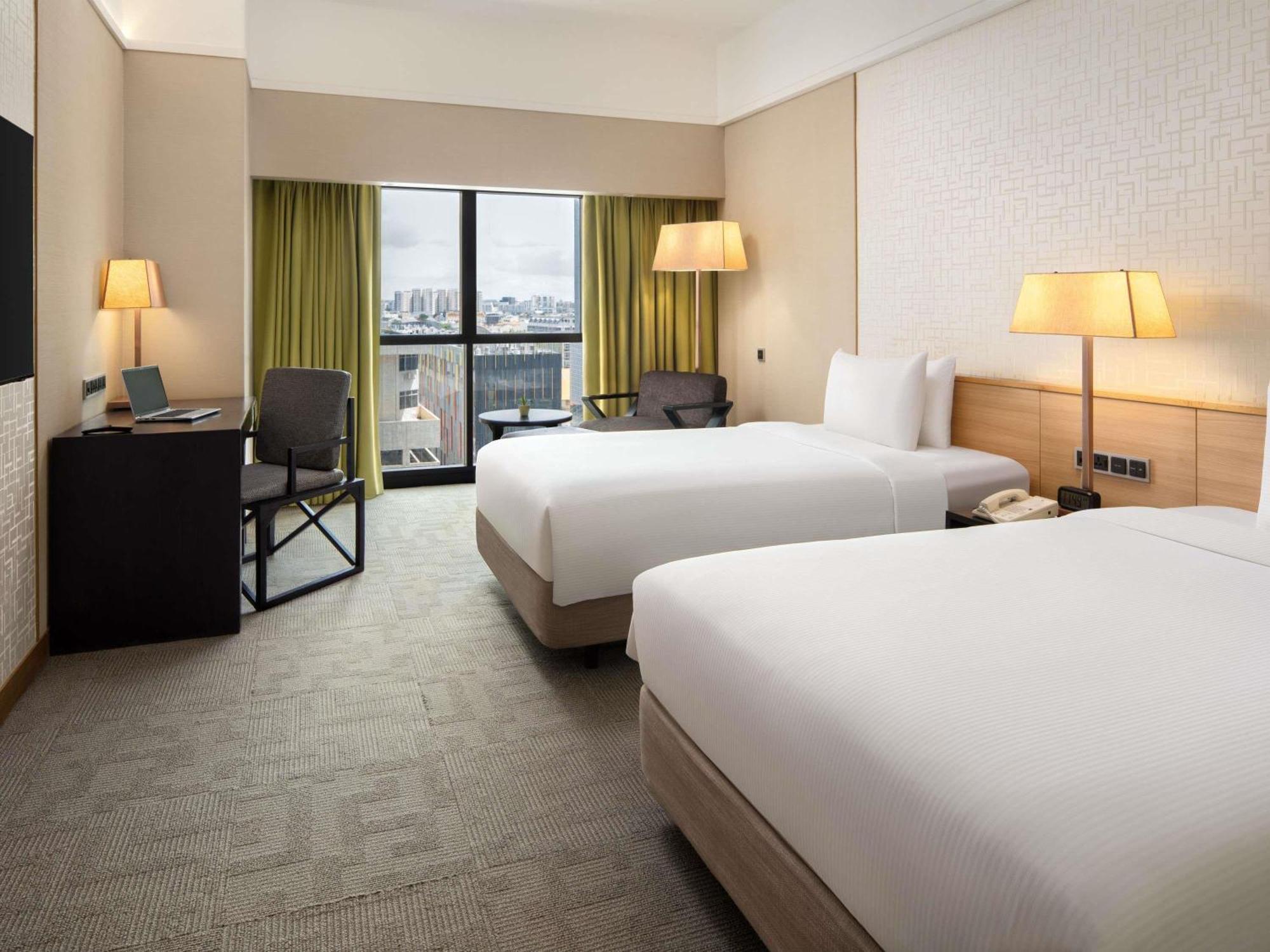 Grand Mercure Singapore Roxy Exterior photo
