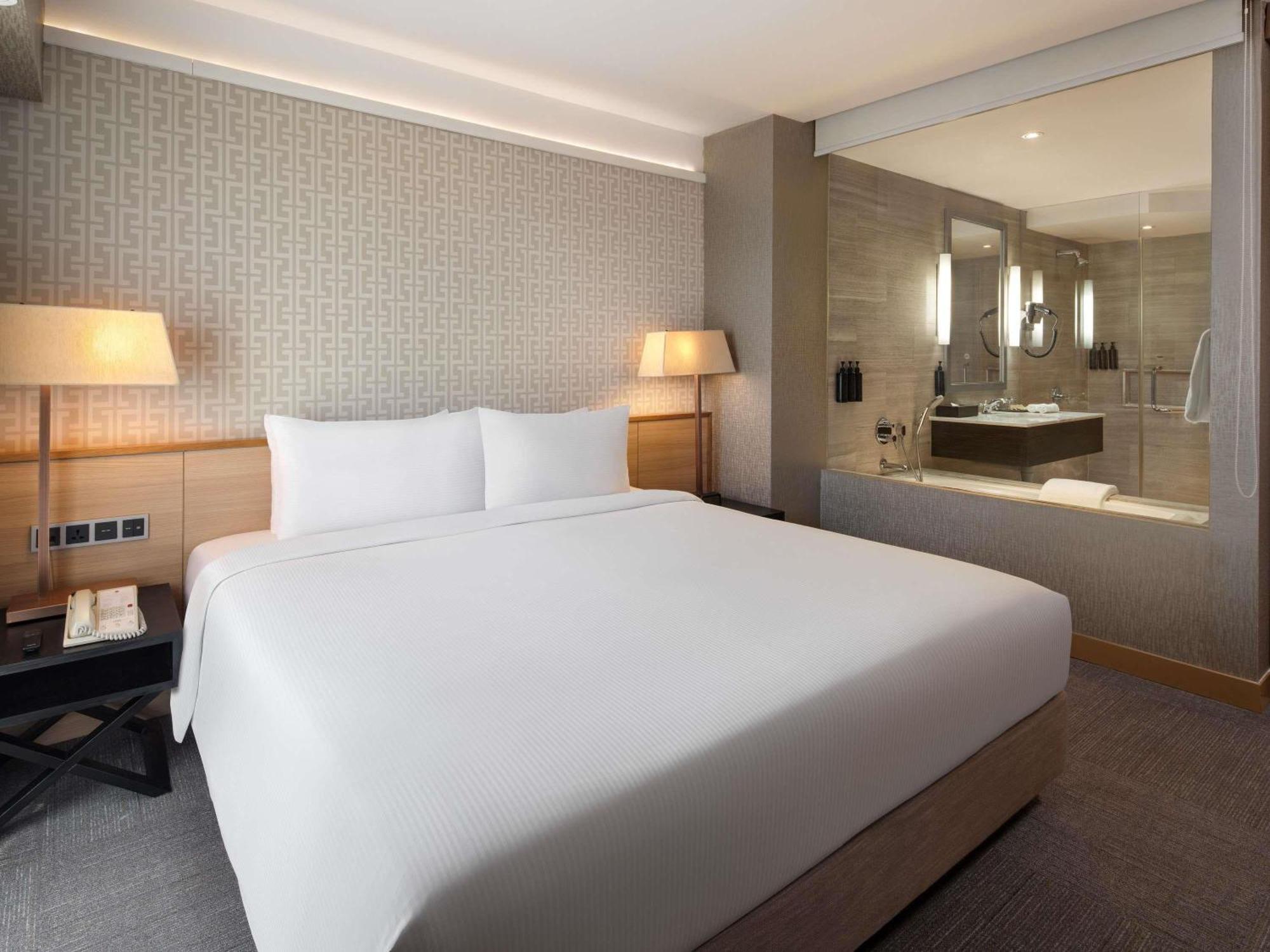 Grand Mercure Singapore Roxy Exterior photo