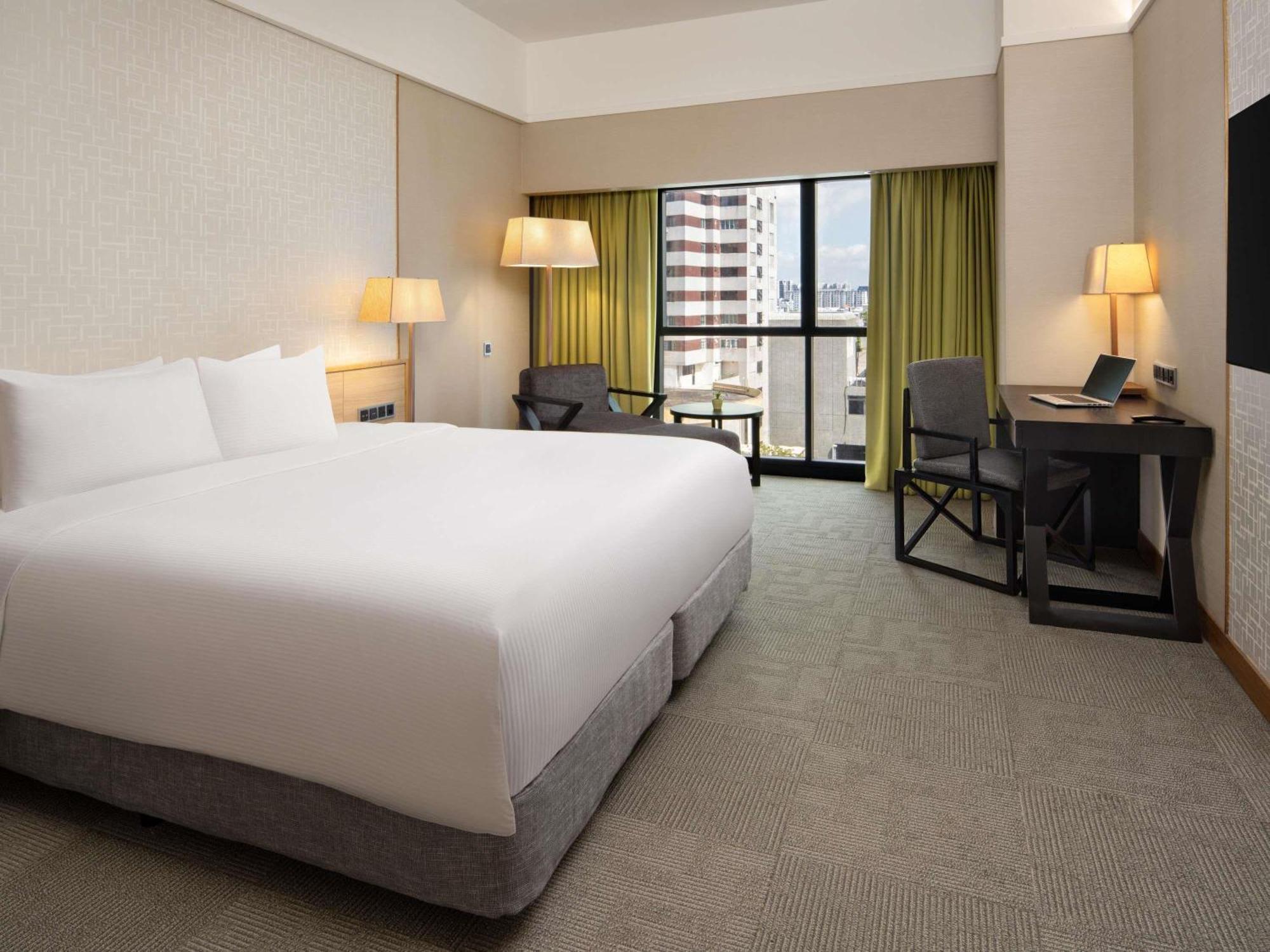 Grand Mercure Singapore Roxy Exterior photo